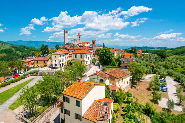 Le torri di Serravalle Pistoiese al tramonto