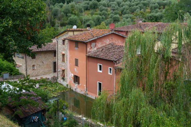 Il capoluogo di Serravalle Pistoiese, antico borgo tra Pistoia e Montecatini