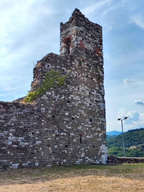 La Rocca di Castruccio Castracani a Serravalle Pistoiese